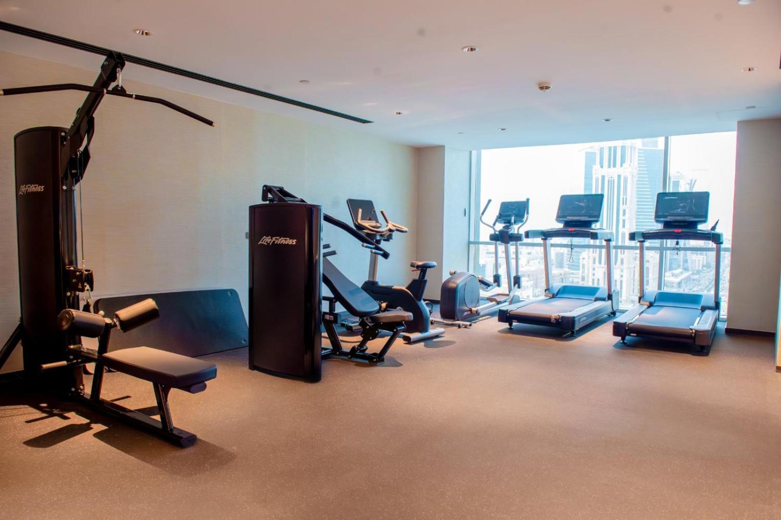 Narcissus The Royal Hotel リヤード エクステリア 写真 The gym at the hotel