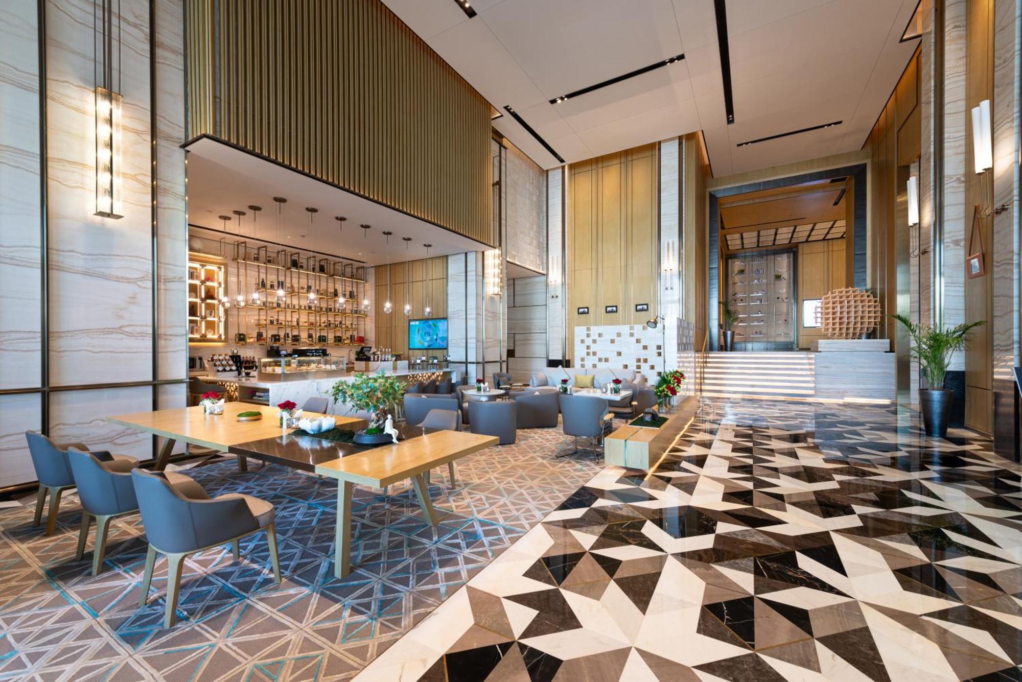 Narcissus The Royal Hotel リヤード エクステリア 写真 The lobby of the hotel
