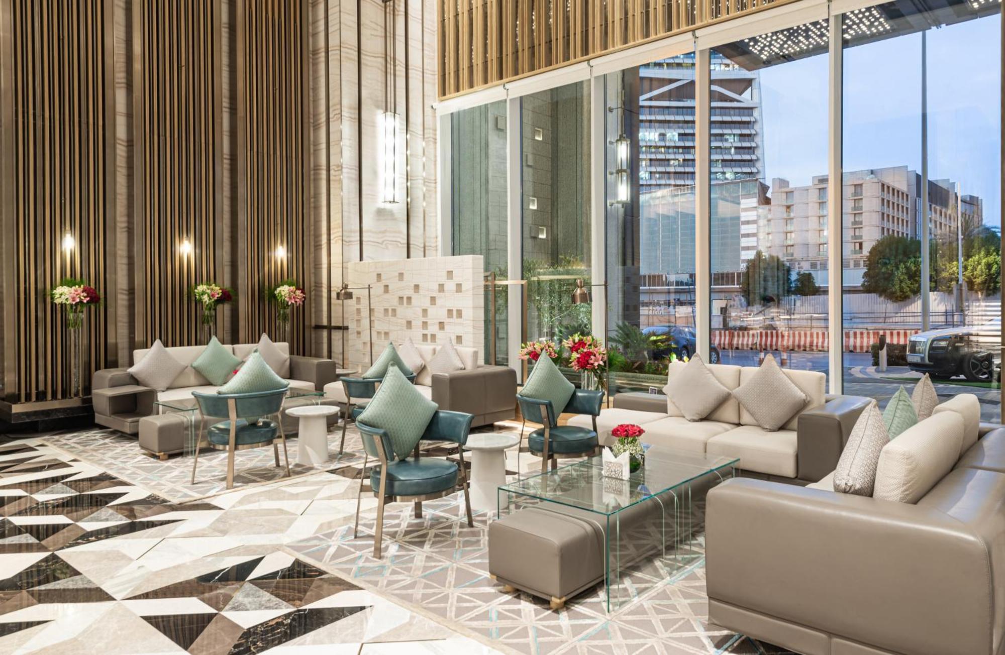 Narcissus The Royal Hotel リヤード エクステリア 写真 The lobby of the hotel