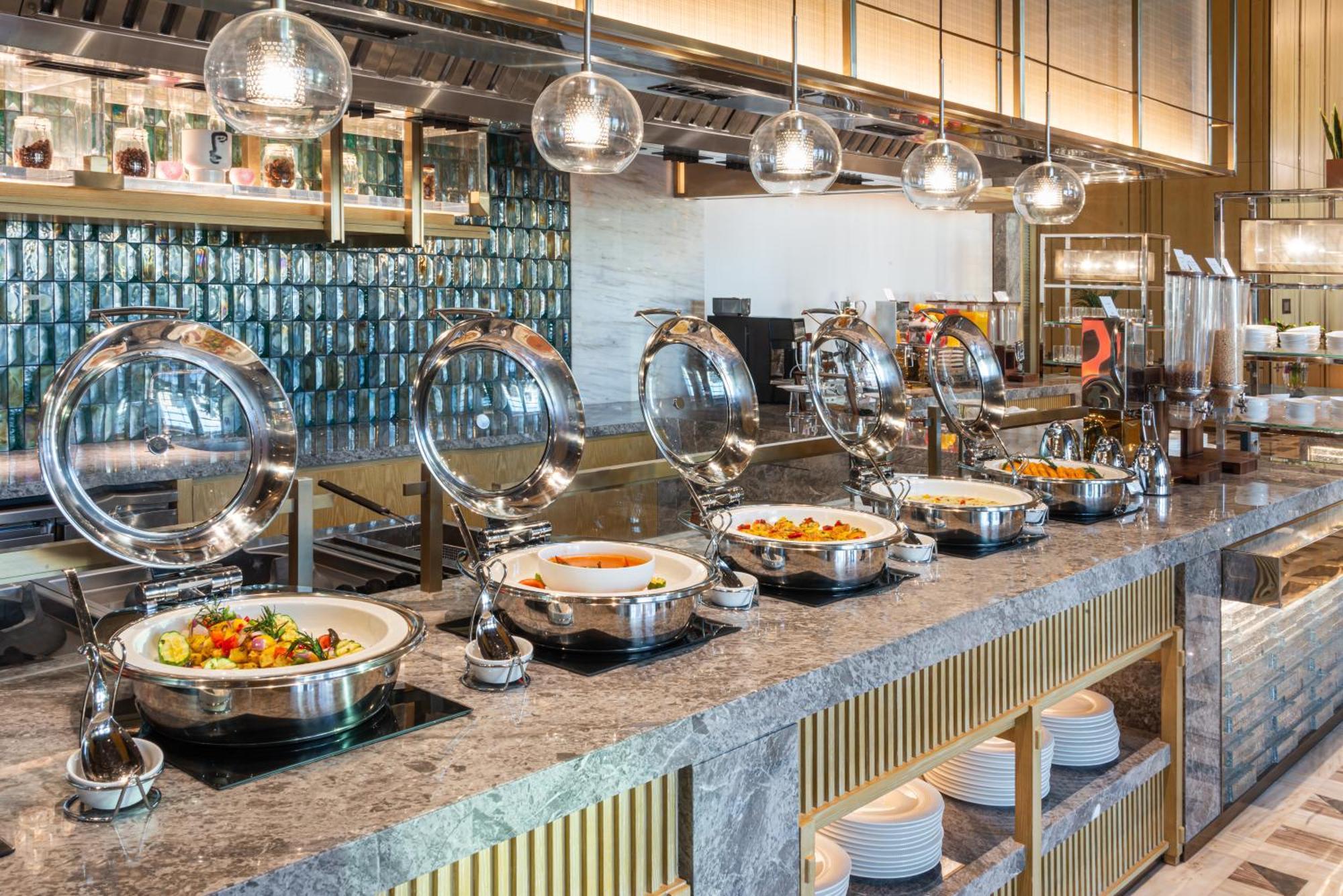 Narcissus The Royal Hotel リヤード エクステリア 写真 A buffet at a hotel
