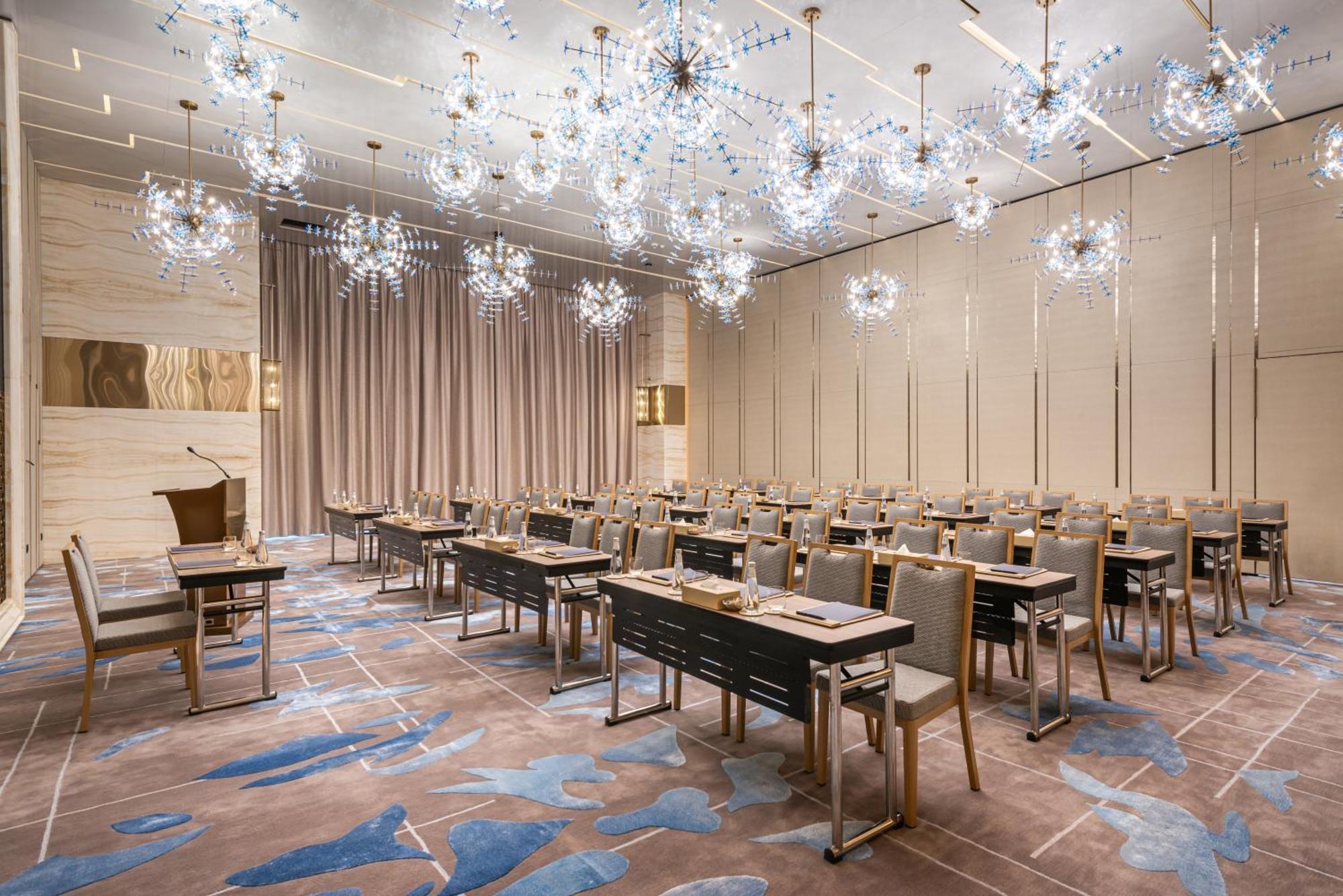 Narcissus The Royal Hotel リヤード エクステリア 写真 The Westin Convention Center